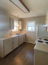 1701 E Belmont St in Springfield, MO - Building Photo - Building Photo