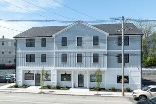 135-155 Chelmsford St in Lowell, MA - Building Photo