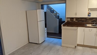 821-821 St Matthews Ave in Winnipeg, MB - Building Photo - Building Photo