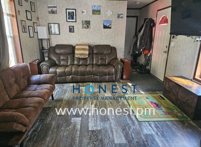 property at 128 Nelson Rd