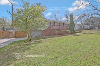 3269 Moravia Dr in Stonecrest, GA - Foto de edificio - Building Photo