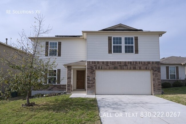8735 Buggy Ln