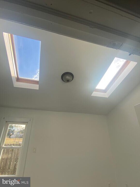 5 Farragut Ct in Willingboro, NJ - Building Photo