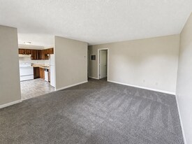 1409 Ascent Trail NW in Huntsville, AL - Building Photo