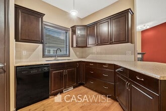 102 W Haven Dr in Leduc, AB - Building Photo - Building Photo