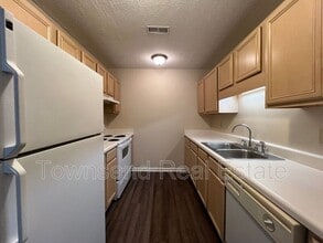 2587 Gotts Ln in Fayetteville, NC - Building Photo - Building Photo