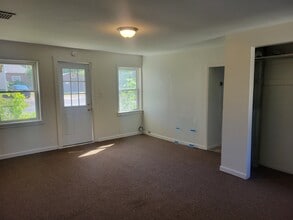 59 Pearl St, Unit #1 in Malone, NY - Building Photo - Building Photo