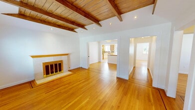 197 Cypress Ave in San Bruno, CA - Building Photo - Building Photo