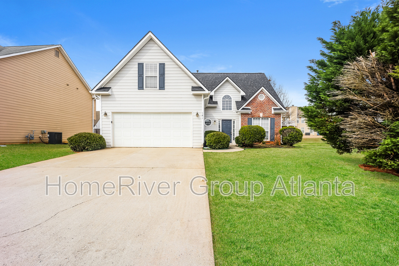 181 Saddleview Trail in Riverdale, GA - Building Photo