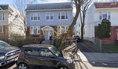 256 Munn Ave, Unit 2R in Irvington, NJ - Building Photo