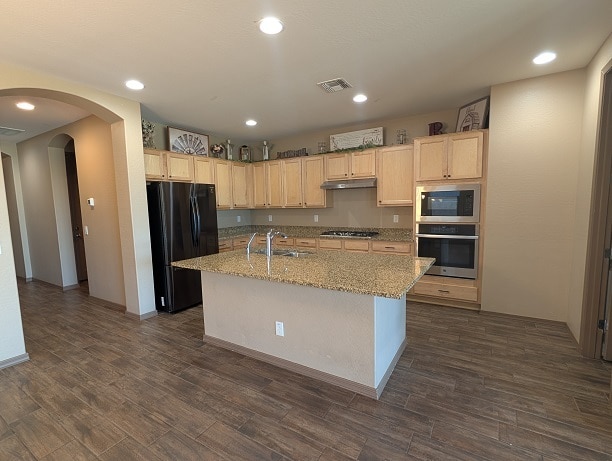 property at 41390 W Carlisle Ln