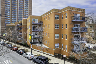 4260 N Broadway St in Chicago, IL - Building Photo