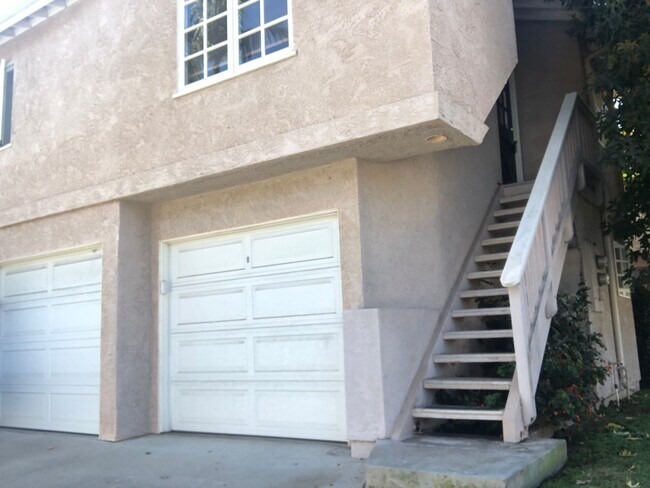 3244 Clay St in Newport Beach, CA - Building Photo - Building Photo
