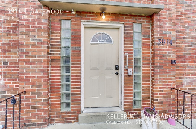 3914 E Gatewood Ln in Cincinnati, OH - Building Photo - Building Photo