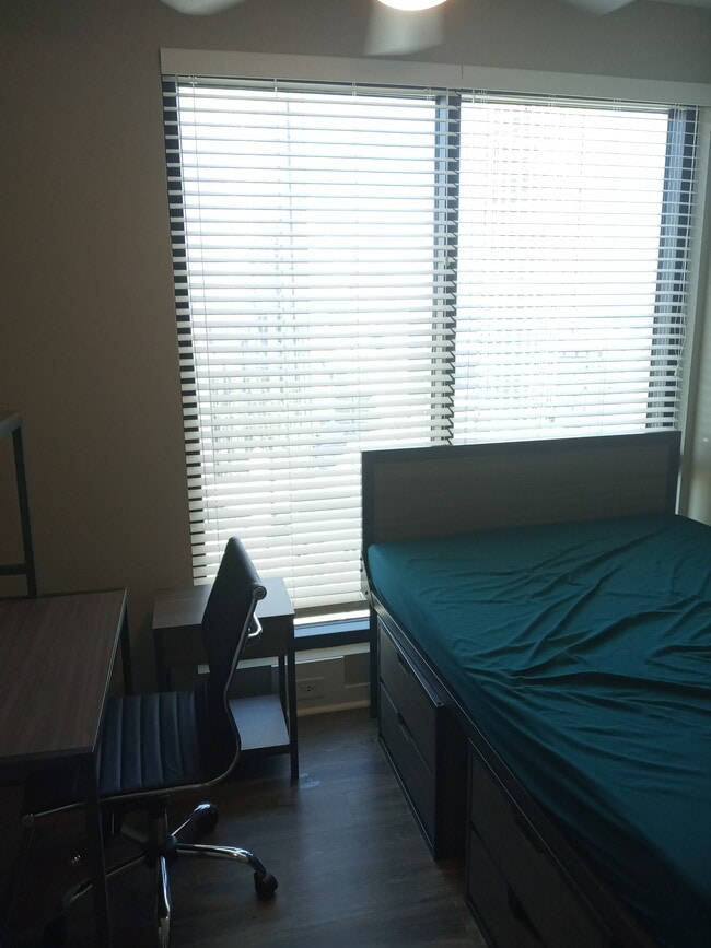 130 Luckie St NW, Unit 3010B in Atlanta, GA - Building Photo - Building Photo