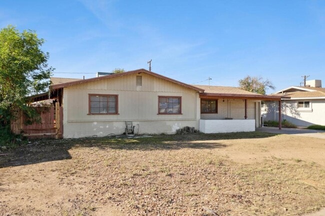3343 W Palmaire Ave in Phoenix, AZ - Building Photo - Building Photo