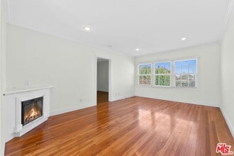 1701 Stearns Dr in Los Angeles, CA - Building Photo - Building Photo