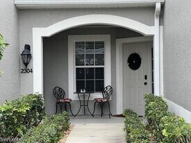 10111 Colonial Country Club Blvd in Ft. Myers, FL - Building Photo