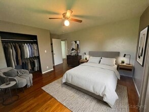 613 W Pacific St in Branson, MO - Building Photo - Building Photo