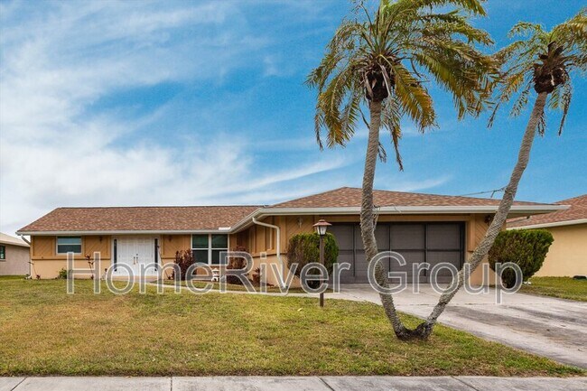 property at 6860 Kenwood Dr