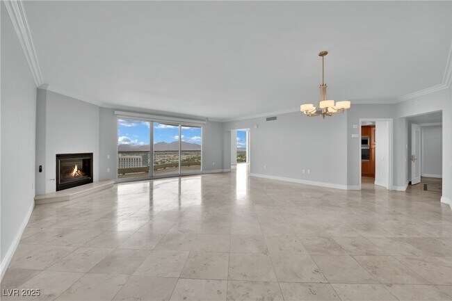 2777 Paradise Rd in Las Vegas, NV - Building Photo - Building Photo