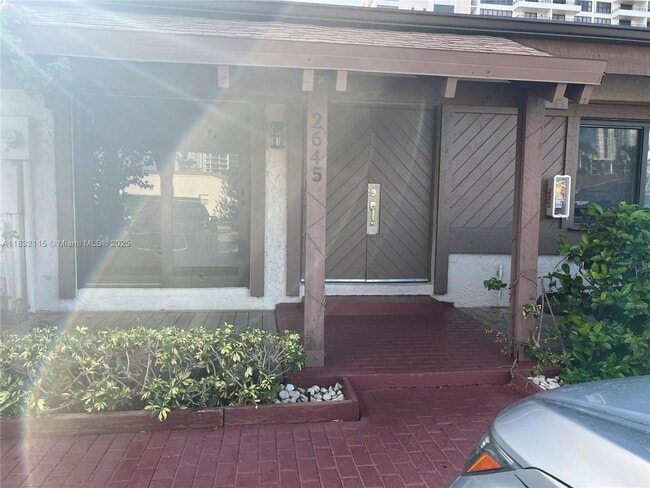 property at 2645 Parkview Dr S