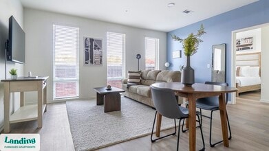 815 Madison St in Durham, NC - Foto de edificio - Building Photo