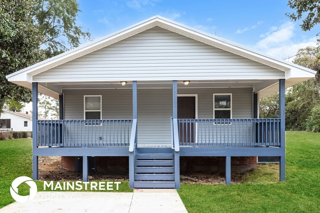 141 2nd Ave SE in Graysville, AL - Building Photo