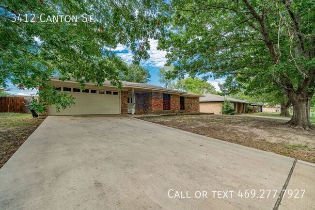 property at 3412 Canton St