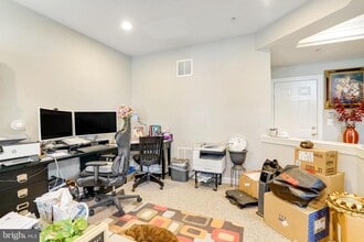 456 Ferdinand Day Dr in Alexandria, VA - Building Photo - Building Photo