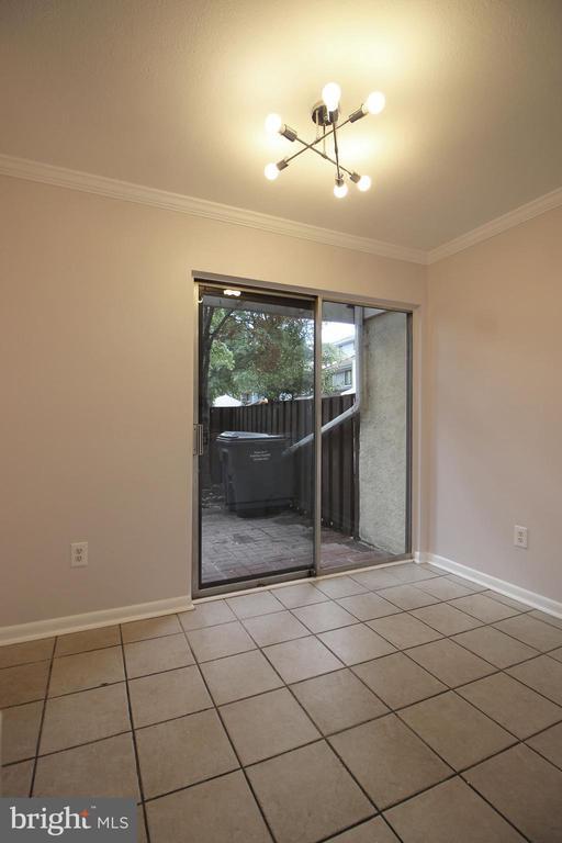 2208 Southgate Square in Reston, VA - Building Photo - Building Photo