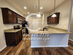 1843 Broad River Rd in Atlanta, GA - Building Photo - Building Photo