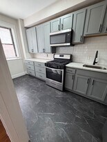 Charming 1 Bedroom ni CWE *1st Floor unit, Unit 11 in St. Louis, MO - Building Photo