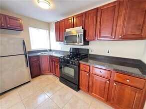 650 Correll Ave in Staten Island, NY - Building Photo - Building Photo