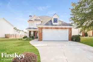 142 Riva Ridge Ln in Newnan, GA - Building Photo