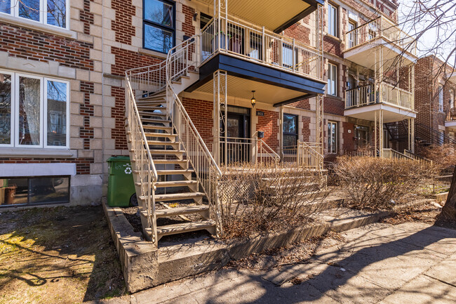 6411-6419 De Lorimier Av in Montréal, QC - Building Photo - Building Photo
