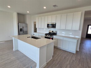 7819 Evening Emerald Dr in Rosharon, TX - Building Photo - Building Photo