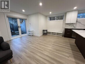 30XX E 56th Ave in Vancouver, BC - Building Photo - Building Photo