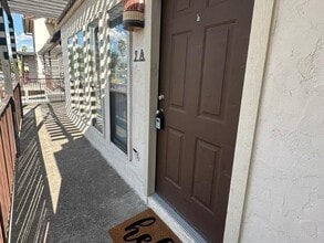 101 W Del Mar Blvd in Laredo, TX - Building Photo - Building Photo
