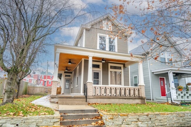 property at 435 Elm St