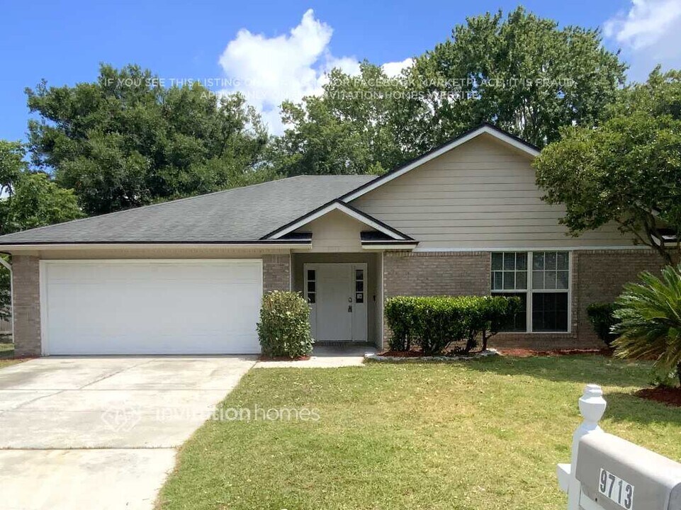 9713 Peabody Dr N in Jacksonville, FL - Building Photo
