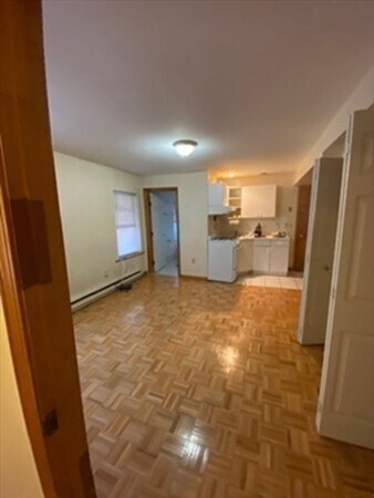 260 Aspinwall Ave, Unit 01 in Brookline, MA - Foto de edificio