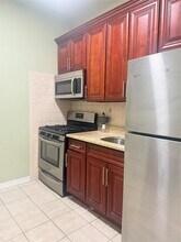 108 Graham Ave in Brooklyn, NY - Building Photo - Building Photo