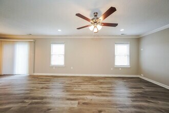 3926 Candle Berry Dr in Indianapolis, IN - Building Photo - Building Photo