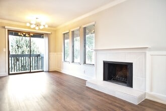 1476 Pico Ct, Unit I in Walnut Creek, CA - Foto de edificio - Building Photo