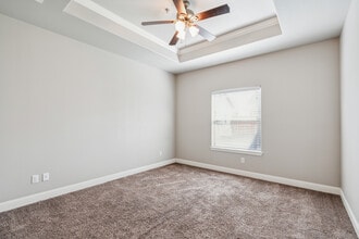 The Residence at Legacy Park in Granbury, TX - Building Photo - Building Photo