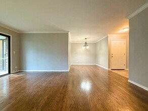 314 Wildberry Ct in Schaumburg, IL - Building Photo - Building Photo