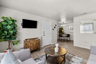 Catalina in Lewisville, TX - Building Photo - Building Photo