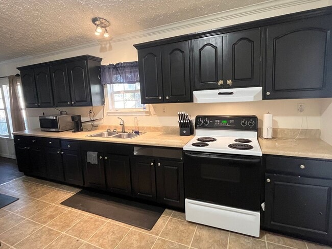 6426 203rd Pl in Live Oak, FL - Building Photo - Building Photo