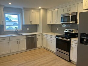 26 Hanover Pl in Smithtown, NY - Building Photo - Building Photo